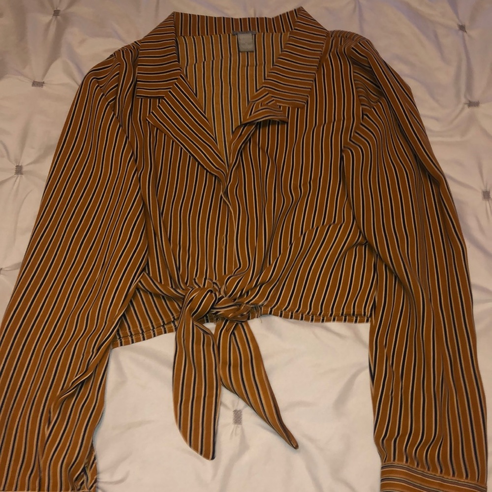 Long sleeve dressy shirt